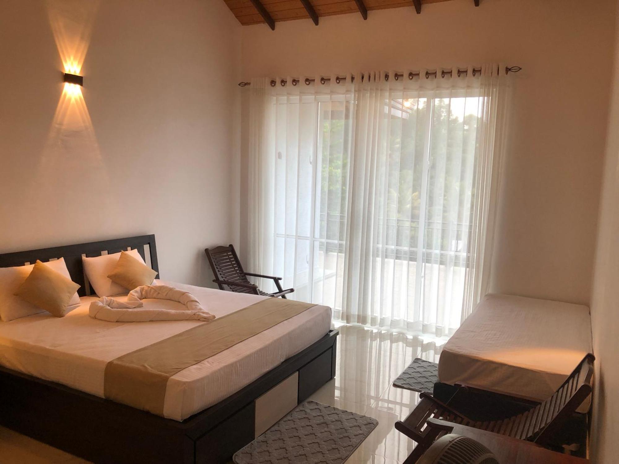 Chathu Holiday Home Kandy Eksteriør bilde